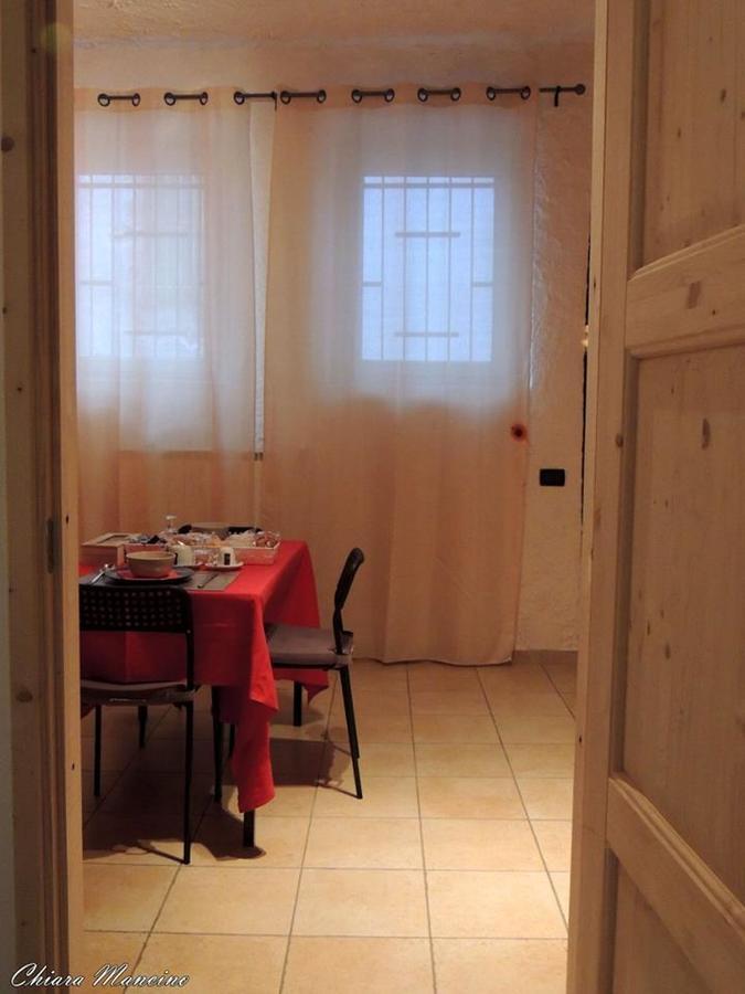 La Casa Del Colonnello Hotel Vercelli Luaran gambar
